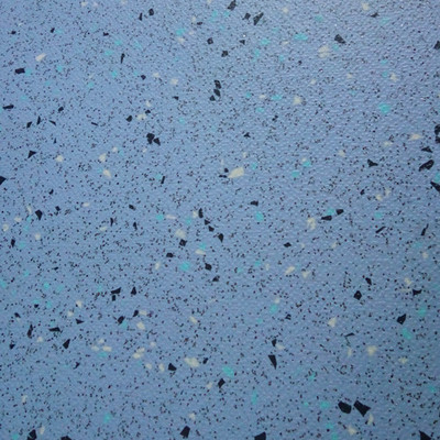 E02